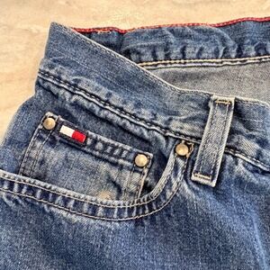 Vintage Tommy Hilfiger Classic Fit Boot Cut Blue Washed Denim Jeans Mens 30x30